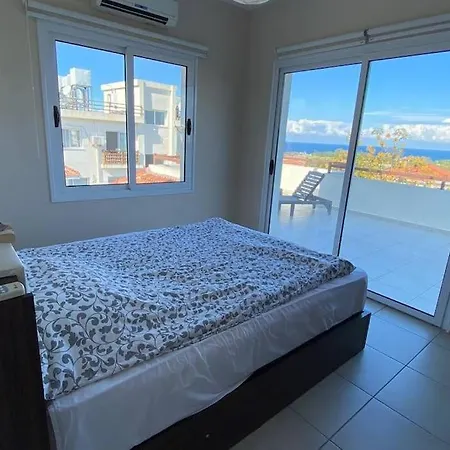 2+1 Sea View Lapta Girne